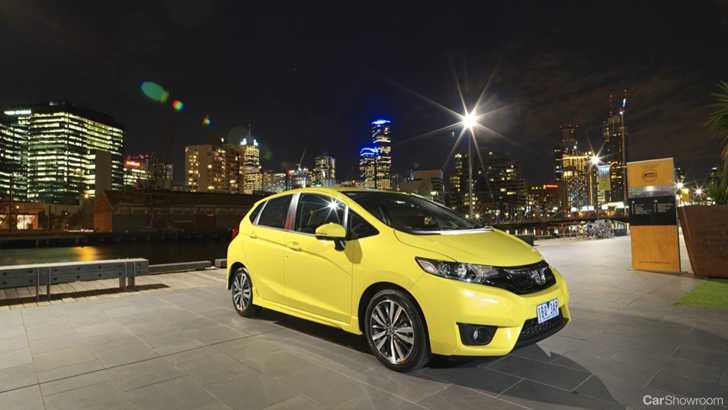 2015 HONDA JAZZ