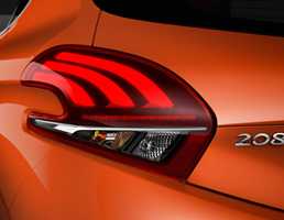 2015 PEUGEOT 208