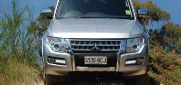 2015 MITSUBISHI PAJERO 4D WAGON