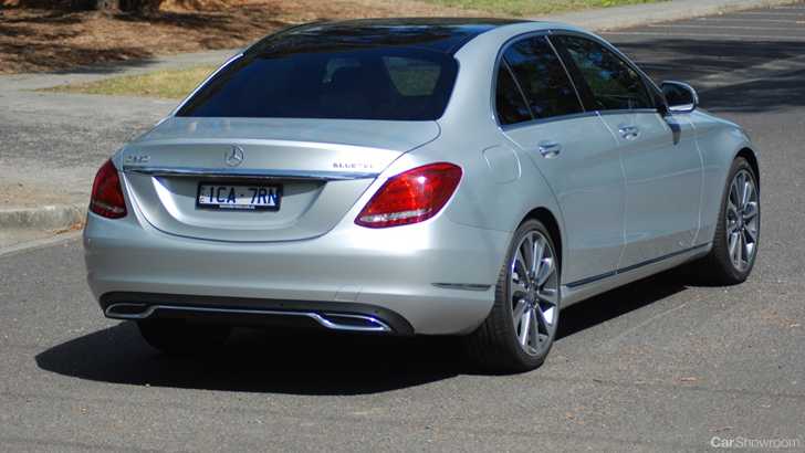 2015 MERCEDES-BENZ C250 4D SEDAN
