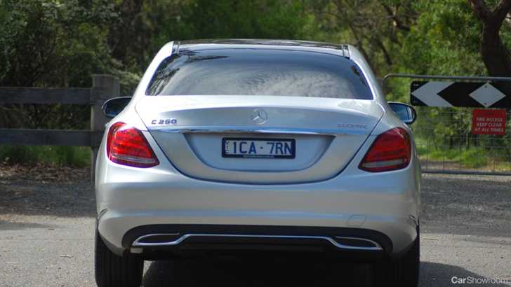 2015 MERCEDES-BENZ C250 4D SEDAN
