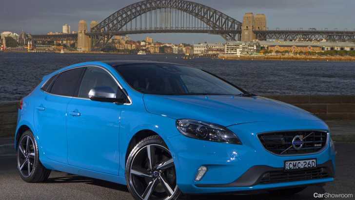 2015 VOLVO V40 5D HATCHBACK T5 R-DESIGN