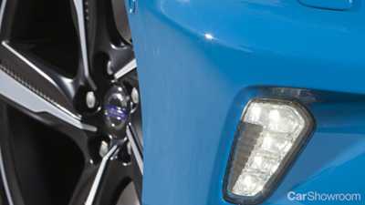 2015 VOLVO V40 5D HATCHBACK T5 R-DESIGN