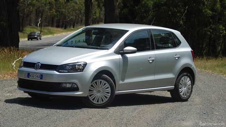 2015 VOLKSWAGEN POLO