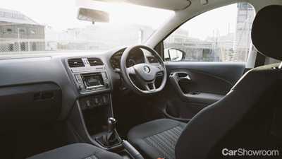 2015 VOLKSWAGEN POLO