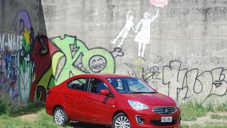 2015 MITSUBISHI MIRAGE 4D SEDAN