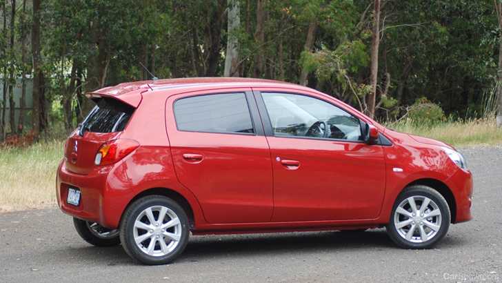 2015 MITSUBISHI MIRAGE 5D HATCHBACK