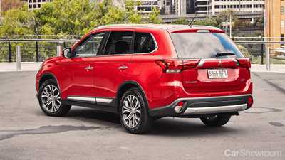 2015 MITSUBISHI OUTLANDER