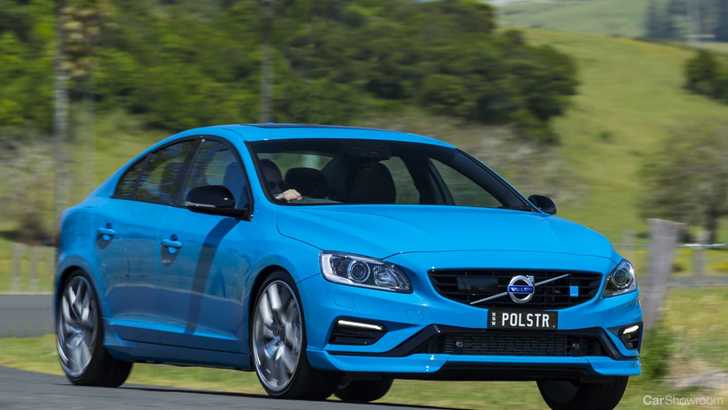 2015 VOLVO S60