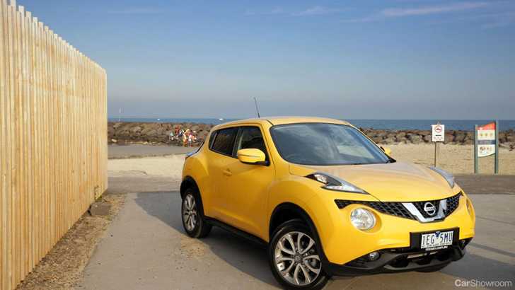 2015 NISSAN JUKE