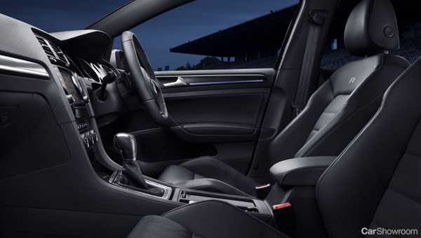 2015 VOLKSWAGEN GOLF 5D HATCHBACK R