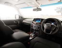2015 NISSAN PATROL