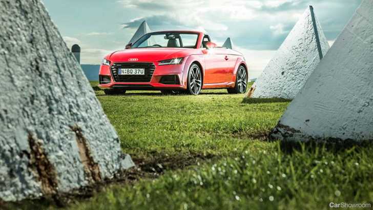 2015 AUDI TT 2D ROADSTER