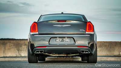 2015 CHRYSLER 300