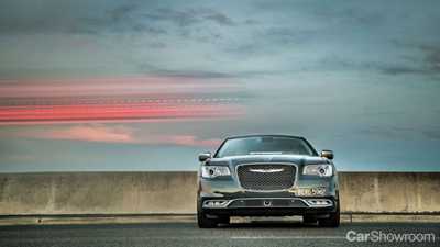 2015 CHRYSLER 300
