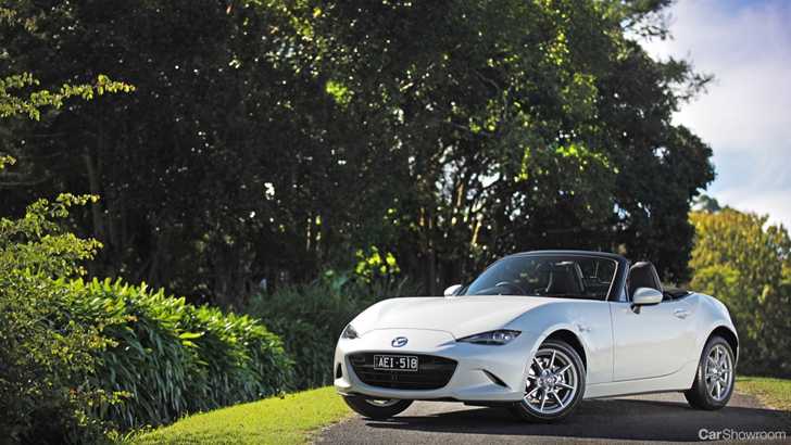 2015 MAZDA MX-5 2D CONVERTIBLE