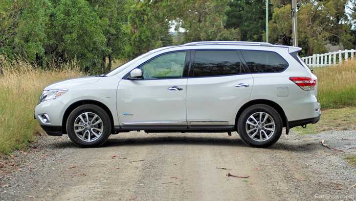 2015 NISSAN PATHFINDER 4D WAGON ST-L HYBRID (4x4)