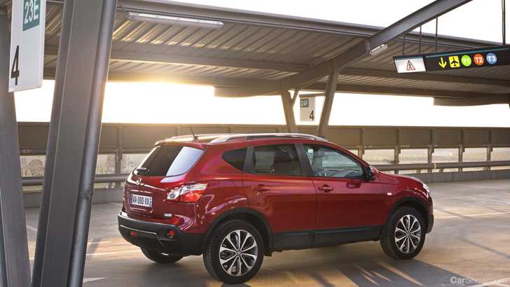 2011 NISSAN DUALIS
