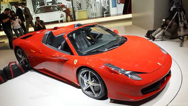 2011 FERRARI 458