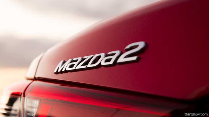 2015 MAZDA MAZDA2