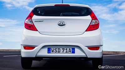 2015 HYUNDAI ACCENT