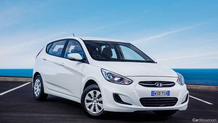 2015 HYUNDAI ACCENT