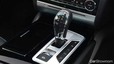 2015 MASERATI QUATTROPORTE