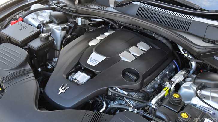2015 MASERATI QUATTROPORTE