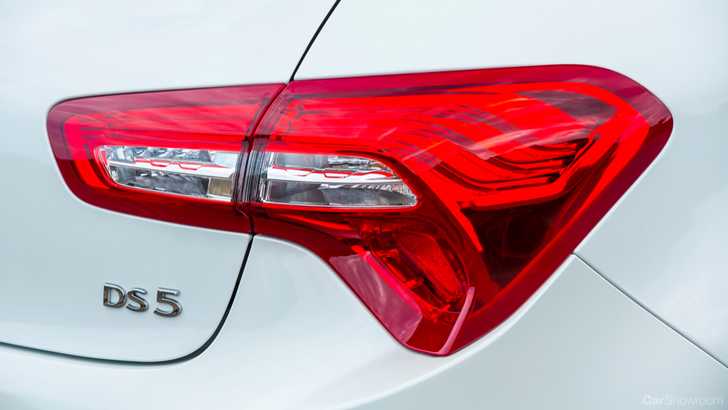 2015 CITROEN DS5
