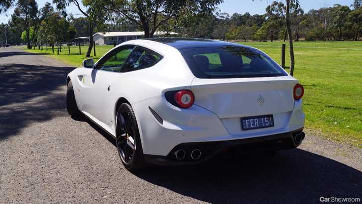 2015 FERRARI FF 2D COUPE