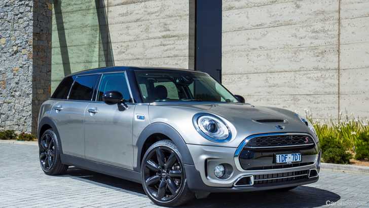 2015 MINI COOPER