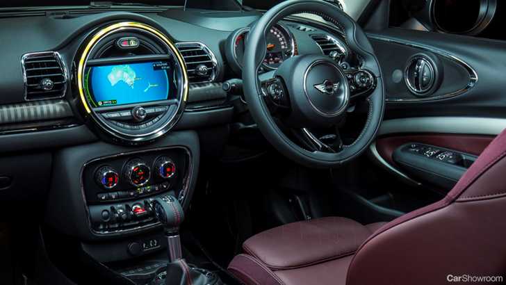 2015 MINI COOPER