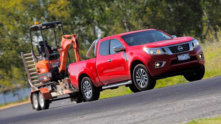 2015 NISSAN NAVARA KING CAB P/UP