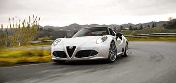 2015 ALFA ROMEO 4C