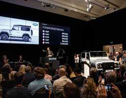 LAND ROVER DEFENDER