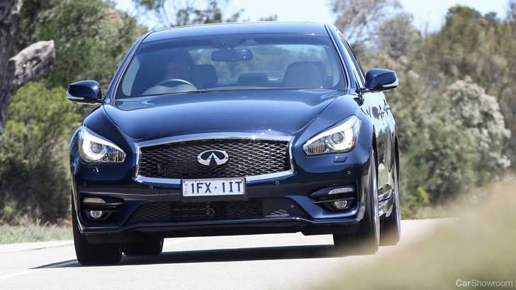 INFINITI Q70