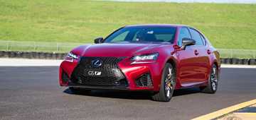 2016 LEXUS GS-F