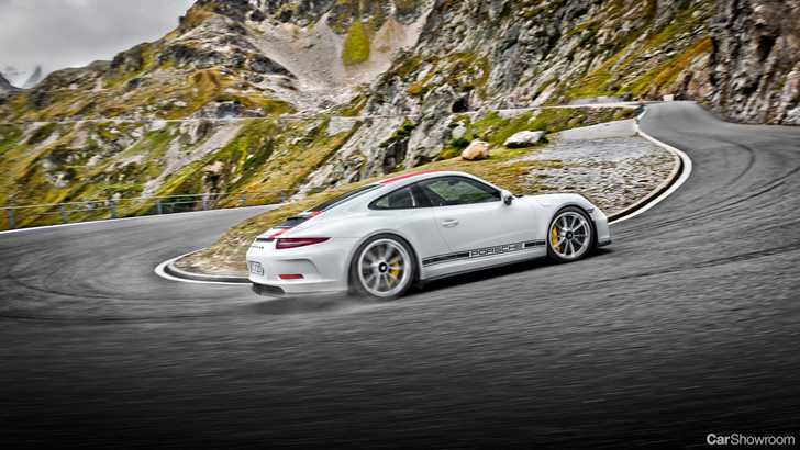 2016 PORSCHE 911