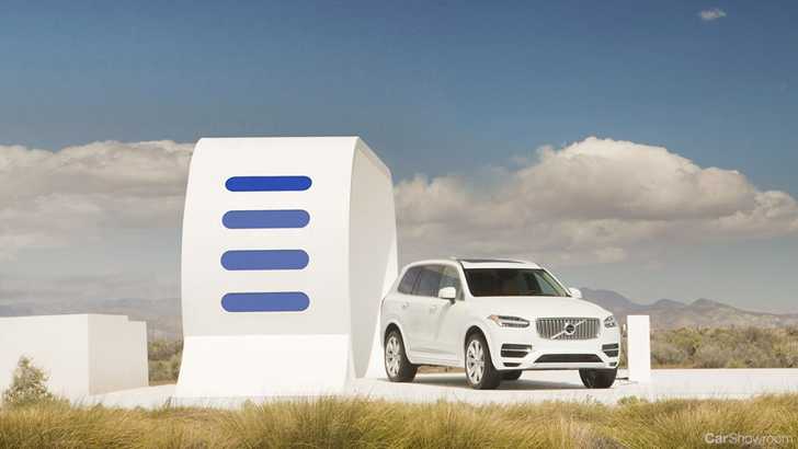 Volvo’s ‘Highway Robbery’ Uses Gas-Powered Cars To Charge XC90