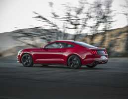 Ford Predicts Manual V8 Mustangs A Passing Trend, EcoBoost To Prevail