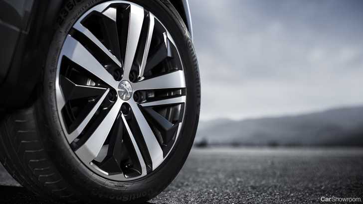 Peugeot Unveils 3008 GT, GT Line