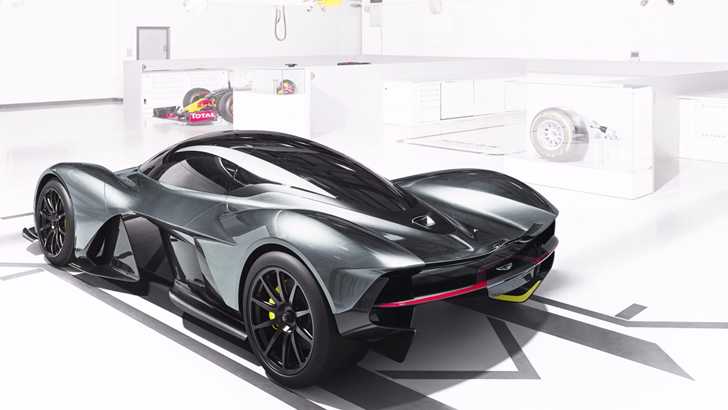 Aston Martin, Red Bull Unveils AM-RB 001 Hypercar