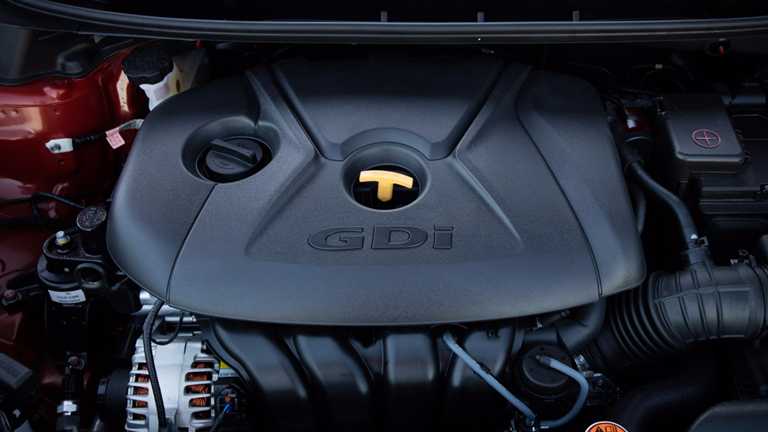Hyundai Throws More Sporty Kit At i30 SR