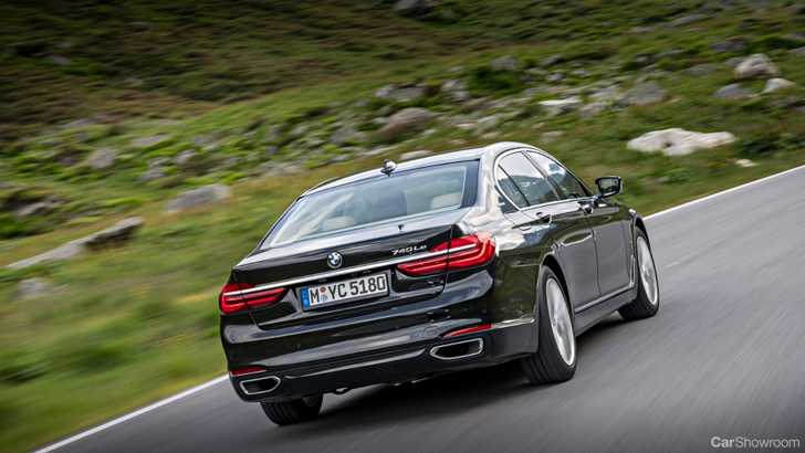 BMW’s Hybrid 7 Series Joins iPerformance Range
