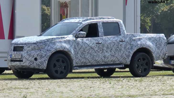 Disguised Mercedes-Benz Pick-Up Spied In The Wild