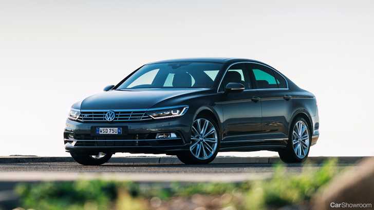 2016 Volkswagen Passat R-Line
