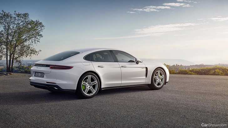 Porsche Reveals 2017 Panamera 4 E-Hybrid
