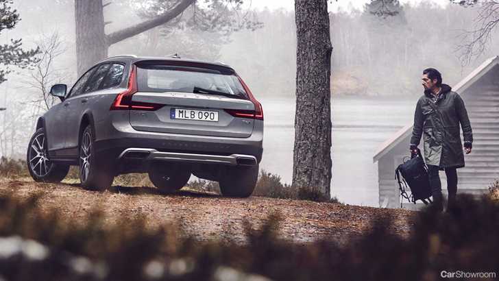 Volvo Reveals V90 Cross Country In Sweden