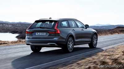 Volvo Reveals V90 Cross Country In Sweden