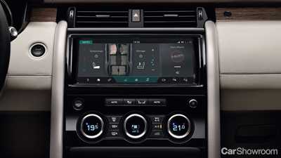 2017 Land Rover Discovery - Paris Motor Show